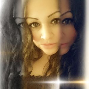 Meet your Posher, Veronica